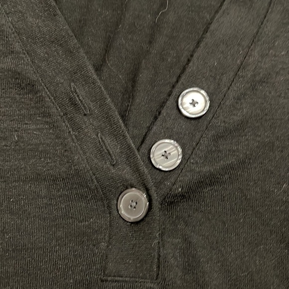 Black v-neck Sweater with button detail - Picture 2 of 4